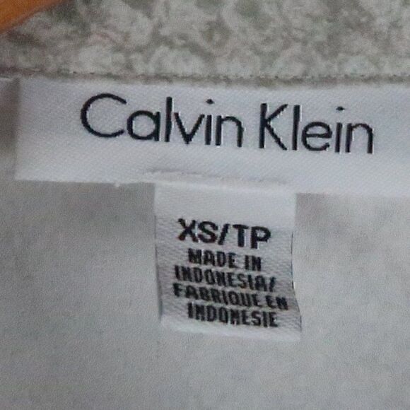 CALVIN KLEIN GREY SNAKESKIN PRINT LONG SLEEVE BUTTON DOWN TOP SIZE XS - Picture 2 of 10